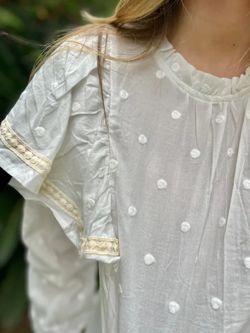 Blusa lunares hilo
