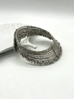 Chocker plateado rígido bolitas