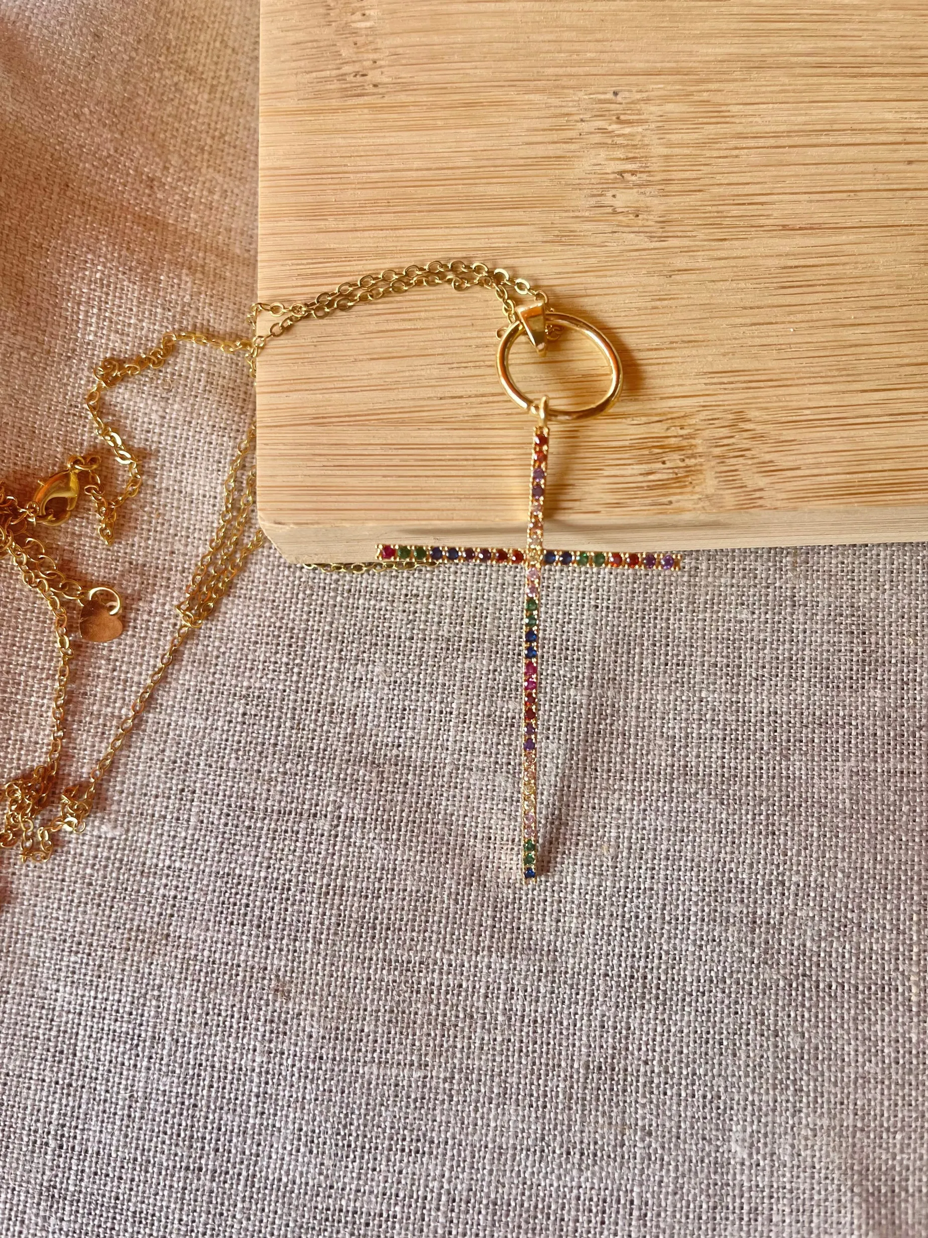 Colgante largo Cruz Brillant