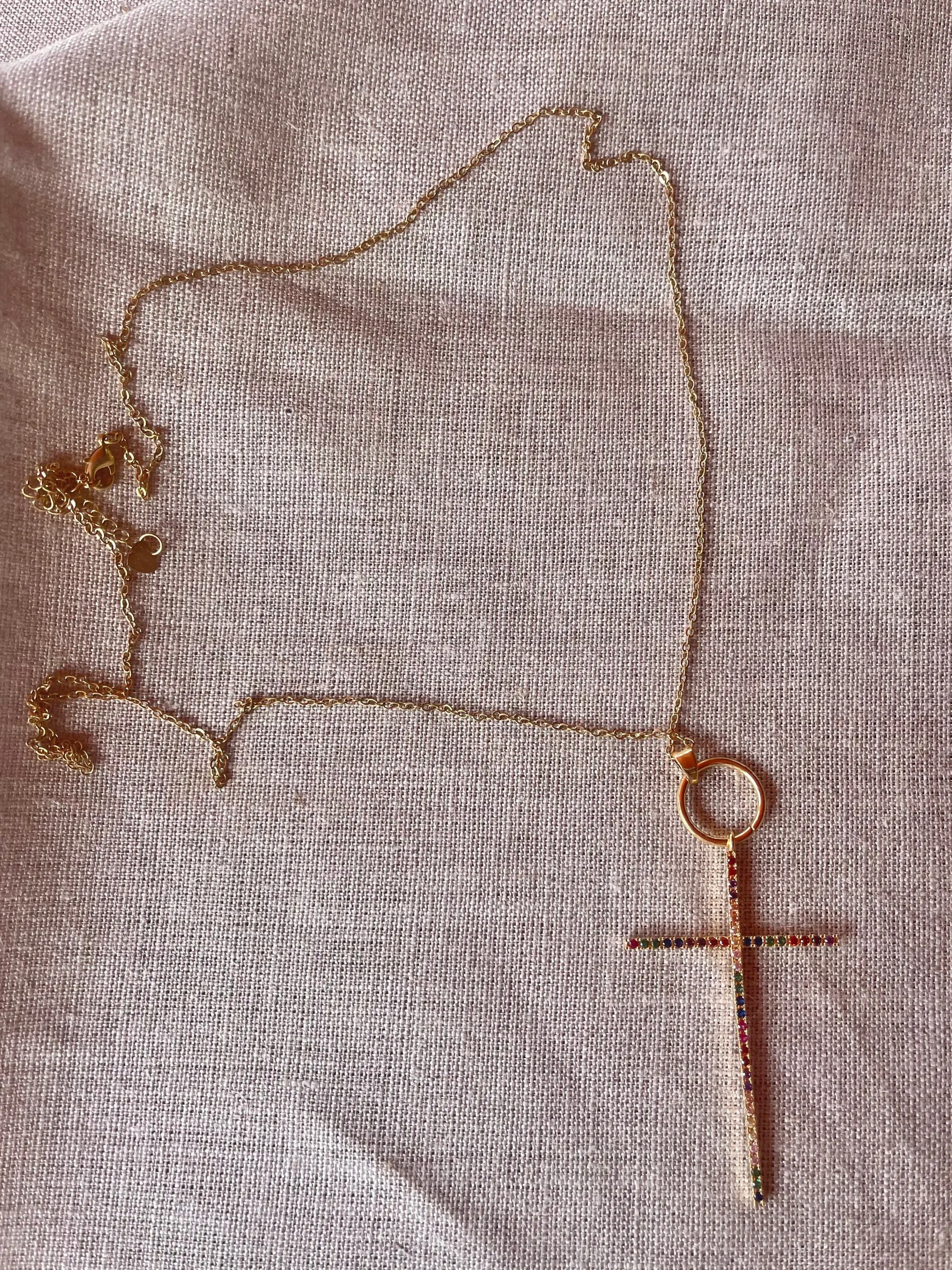 Colgante largo Cruz Brillant