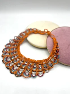 Collar Kirum naranja