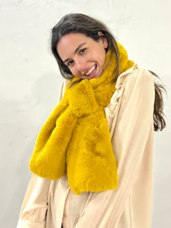 Cuello pelo sintético Wok