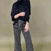 Pantalón cuadros bolsillos