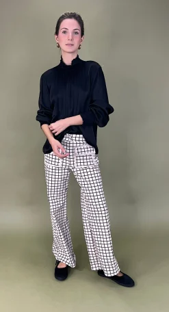 Pantalón cuadros bolsillos