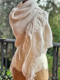 Poncho Flecos