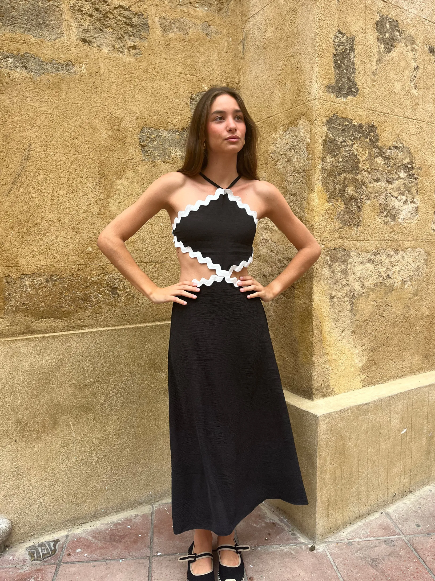 Vestido Cut Out piquillo