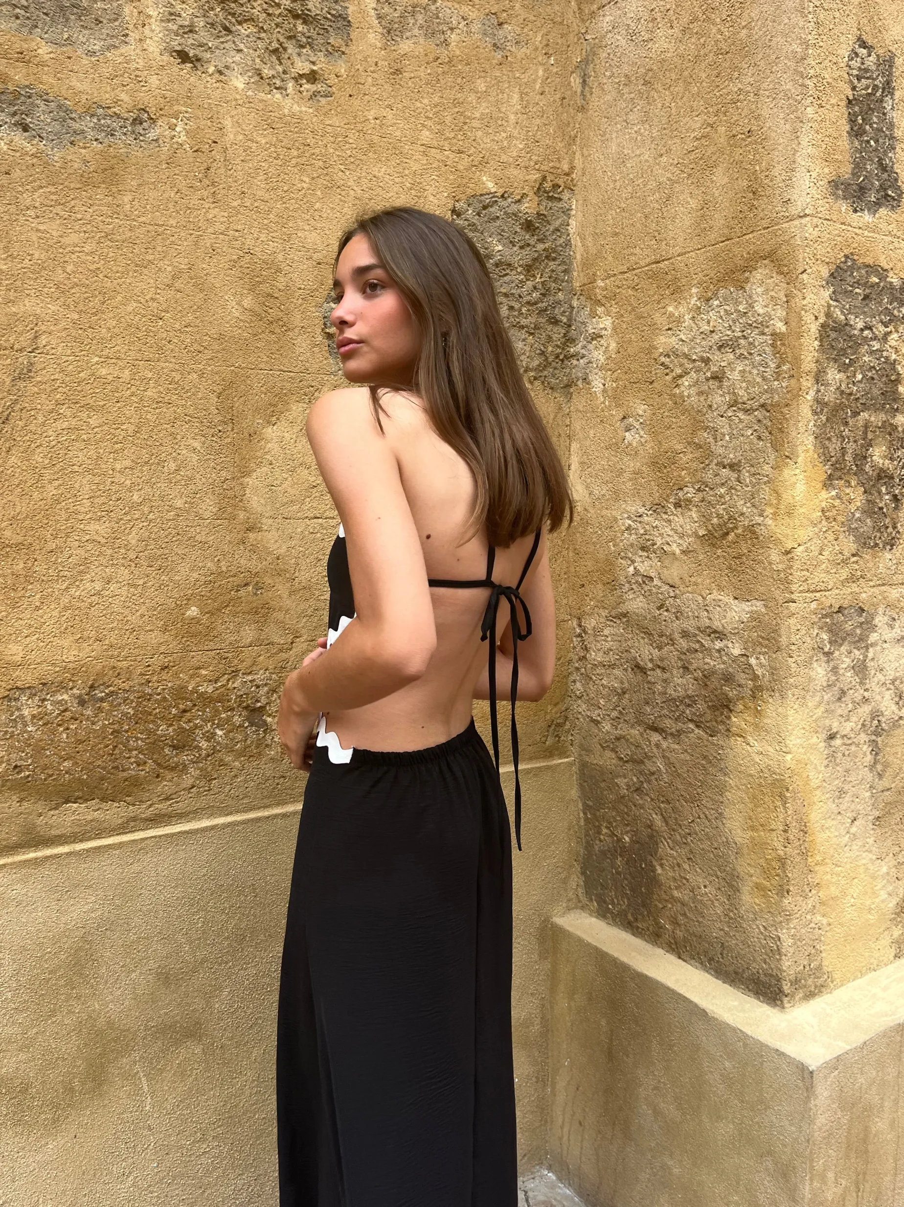 Vestido Cut Out piquillo